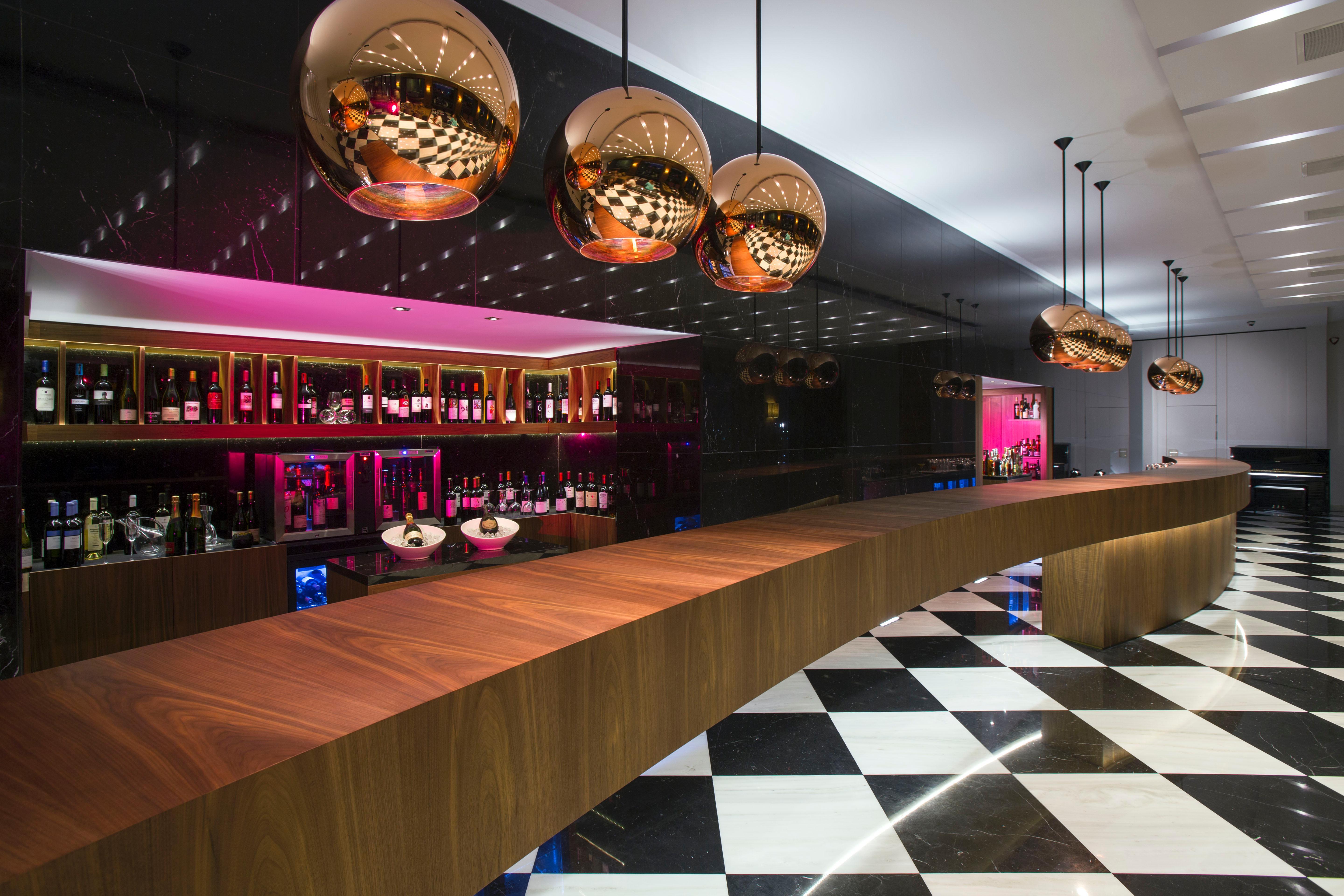 Aquila Atlantis Hotel Heraklion  Luaran gambar The bar at the Standard London